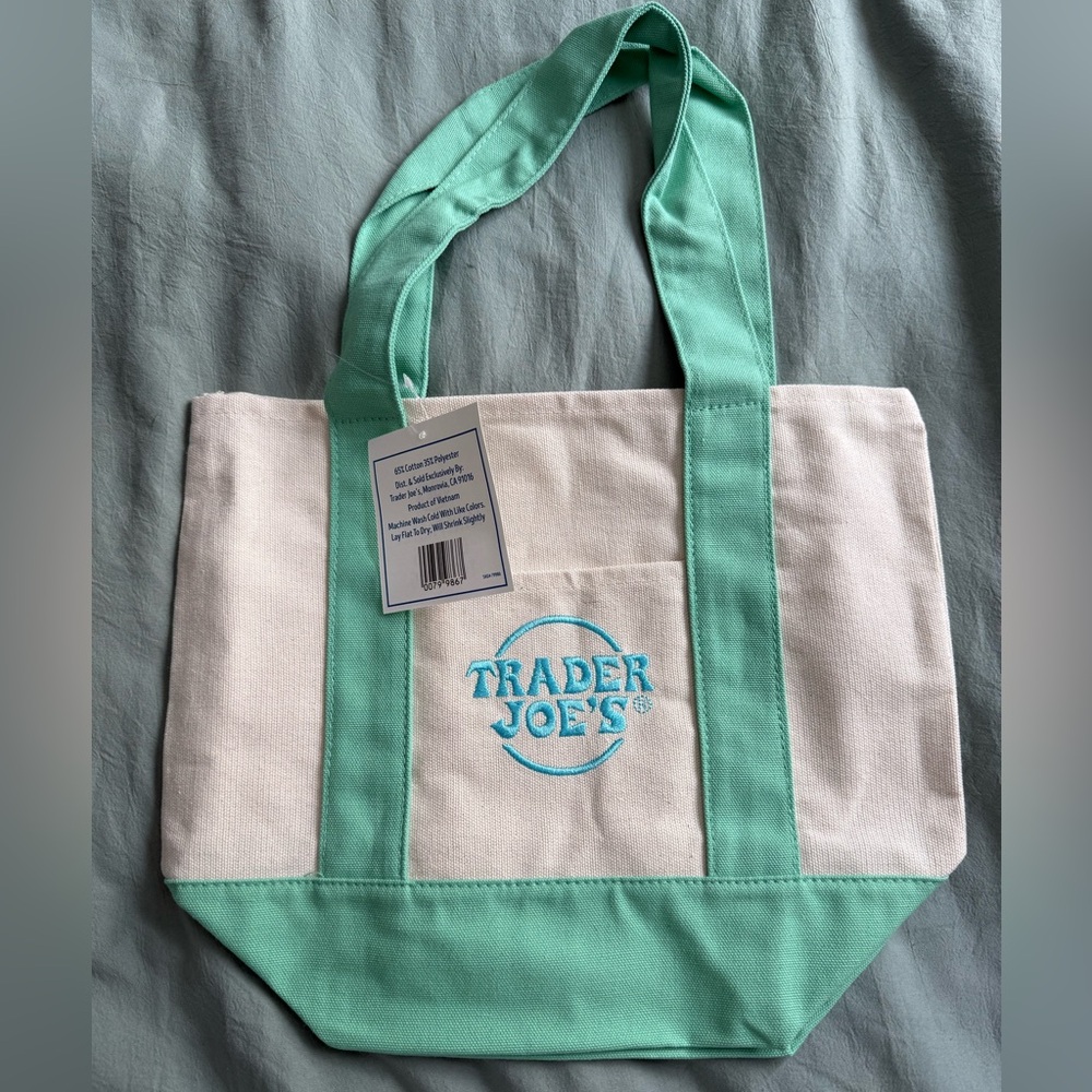 Trader Joe’s Easter Bag Green Mini Canvas Tote Bag - Easter Collection - Picture 2 of 2